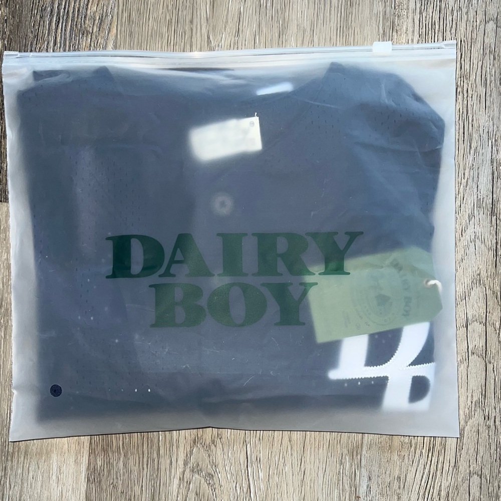 NWT Dairy Boy Homecoming cropped Jersey in Navy - Picture 3 of 14
